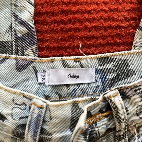 Adika Graffiti Jeans - Picture 3 of 4